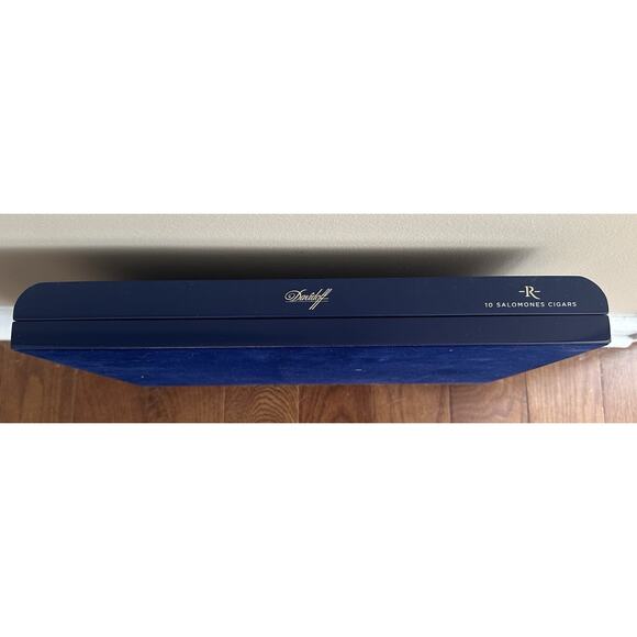 Davidoff Cigars Royal Release EMPTY Robusto Cigar Box Blue - Picture 4 of 5